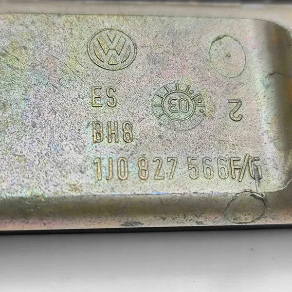 Botão de abertura do porta-malas VW Touareg 1J0827566G image 5