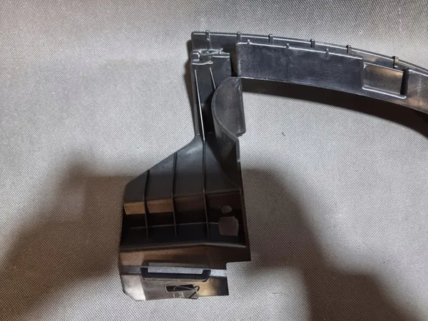 Deslizamento de escape traseiro direito Audi A4 B9 image 2