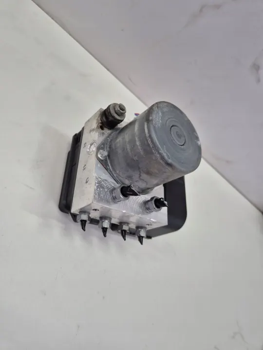 Pompe ABS OEM 0265951253 pour Citroen C4 Picasso image 3