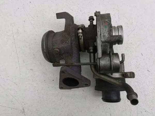 Turbocompressor usado OEM A6400901780Q3 para Mercedes-Benz image 2