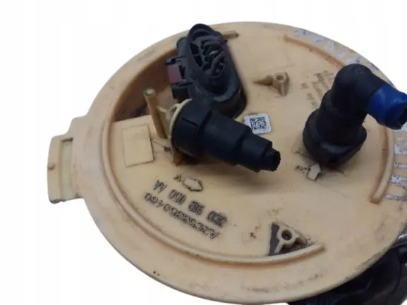 VW Passat B6 TDI Brandstofpomp Niveausensor 3C0919050AA image 3