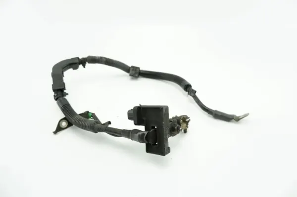 Pince borne négative batterie Toyota OEM 331372 image 2