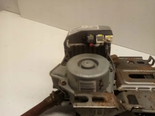 Pompe de direction OEM 8200307151 pour Renault Modus image 6
