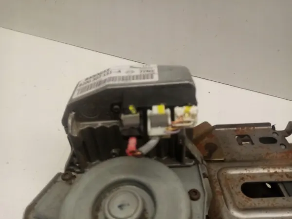 Pompe de direction OEM 8200307151 pour Renault Modus image 7