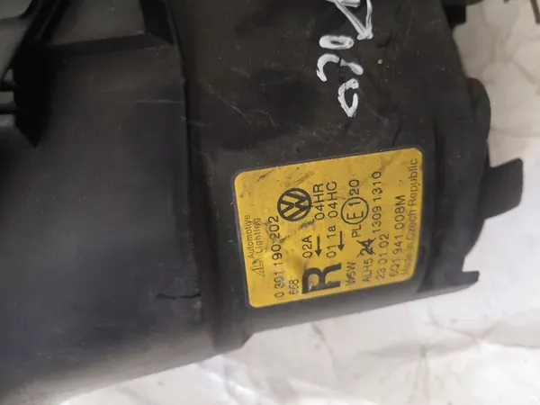 Farol dianteiro direito VW Polo 9N image 5