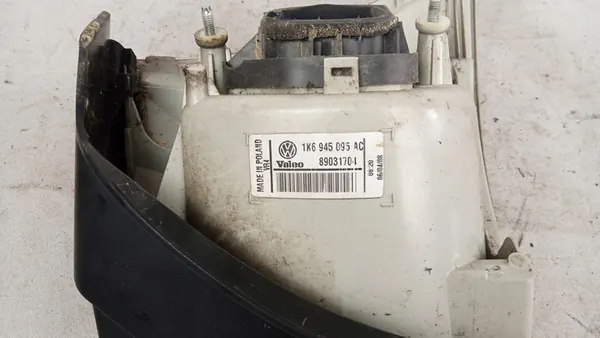 Höger baklampa VW Golf V HB image 4