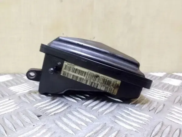 Tyhjiötankki OEM A6421400037 Mercedes-Benz CLK:lle image 4