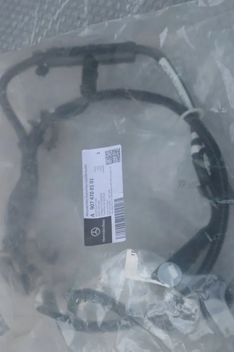 Tuyau AdBlue pour Mercedes Sprinter W907 - A9074700101 image 3