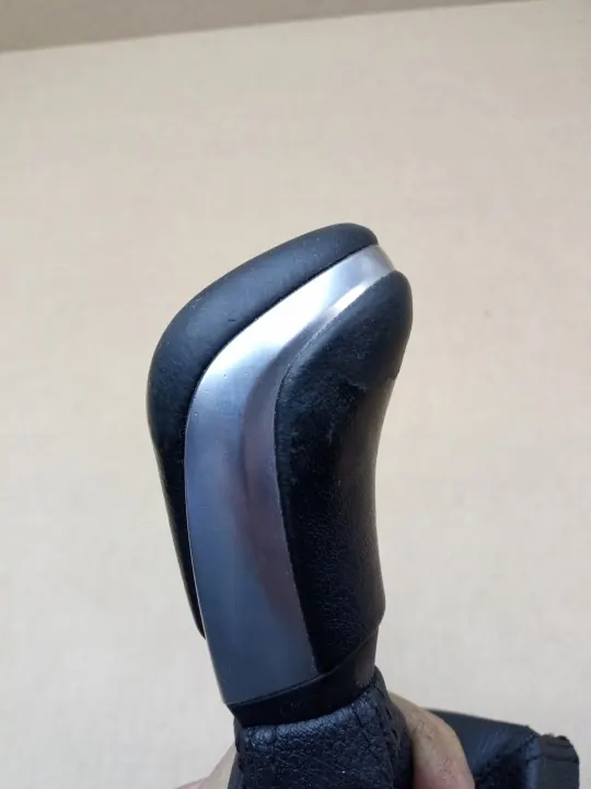 BMW X1 F48 manuell växelspak OEM image 2