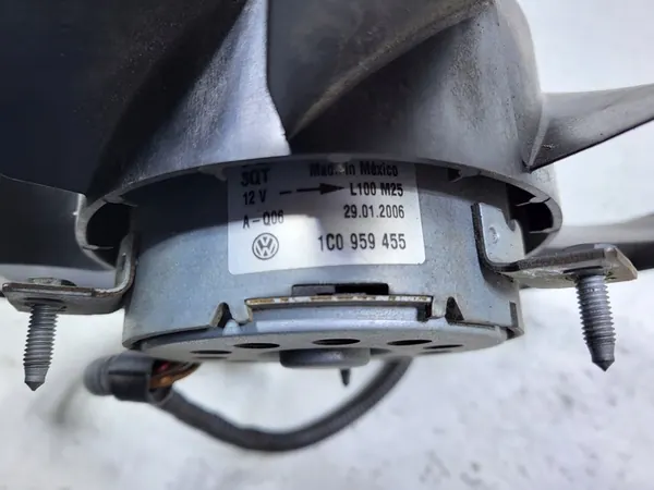 NEW BEETLE 1C BORA Kylarrubrik 1C0959455 image 3