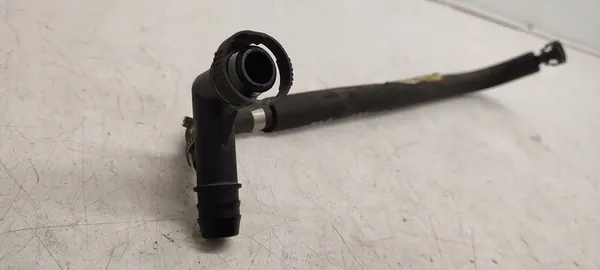 BMW E46 2.3i Rückschlauch 7520035 image 4