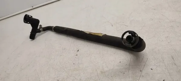 BMW E46 2.3i Rückschlauch 7520035 image 5