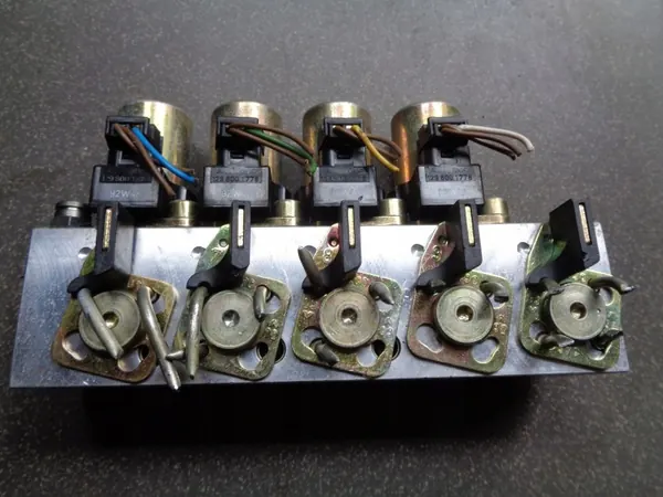 Dakklep OEM 1298001978 voor Mercedes SL R129 image 2