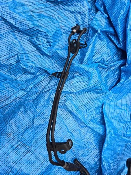 Volkswagen OE Vesiletkku AdBlue Venttiili 04L121444J image 2