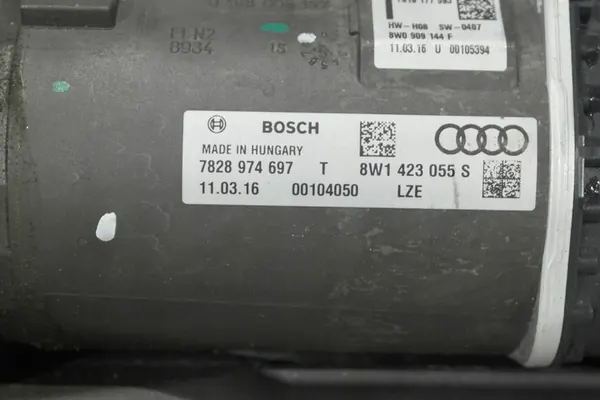AUDI A4 B9 Stuurhuis 8W1423055S 8W0909144F image 3