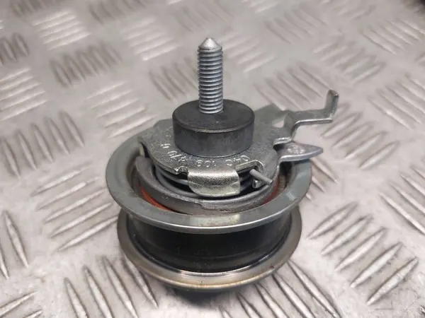 Conjunto de distribuição completo + bomba de óleo Skoda Fabia I Lift 1.2 12V image 8