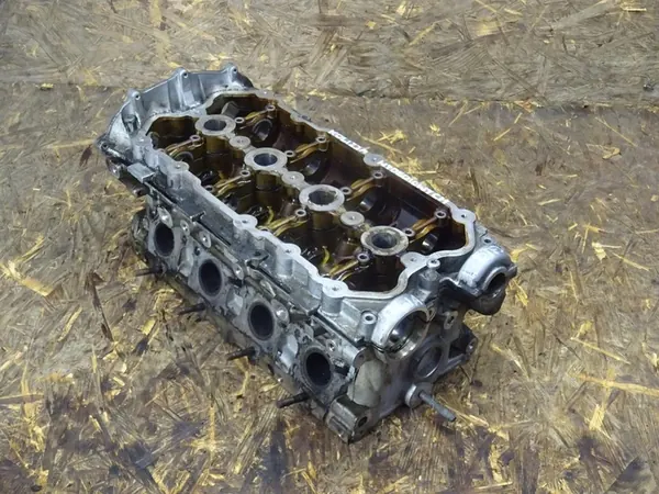 Cilinderkop GOLF V AUDI TT 8J A3 8P 2.0 TFSI 06F103285 image 2