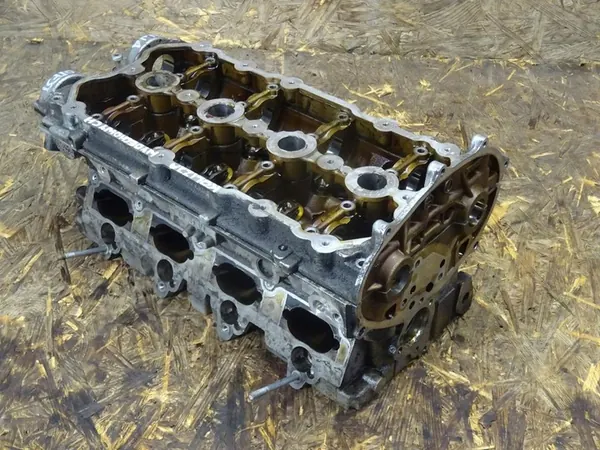 Cilinderkop GOLF V AUDI TT 8J A3 8P 2.0 TFSI 06F103285 image 3