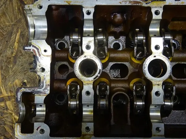 Cilinderkop GOLF V AUDI TT 8J A3 8P 2.0 TFSI 06F103285 image 6