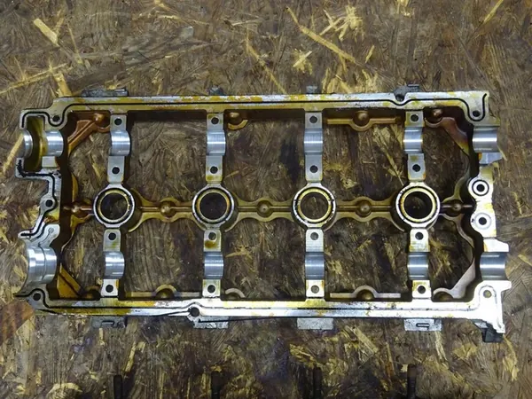 Cilinderkop GOLF V AUDI TT 8J A3 8P 2.0 TFSI 06F103285 image 8