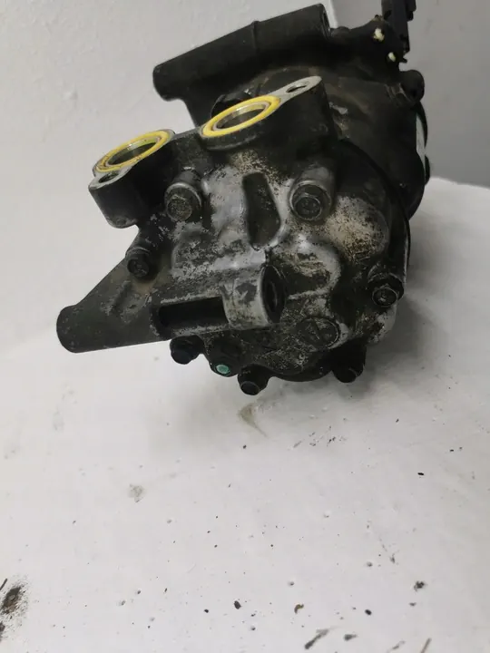 Compresor de aire acondicionado Ford Transit image 3