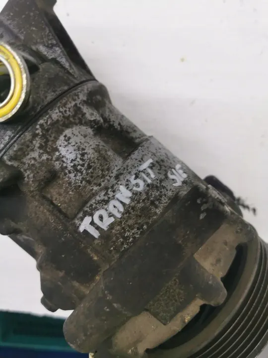 Compresor de aire acondicionado Ford Transit image 6