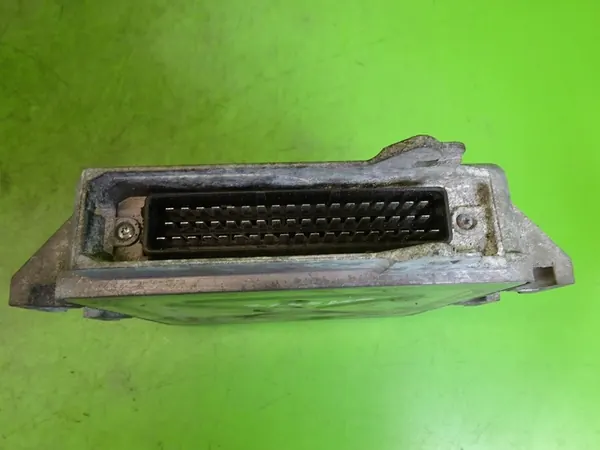 Motorstyrningsenhet PEUGEOT 206 1.1 2000 OEM 9639907780 image 4