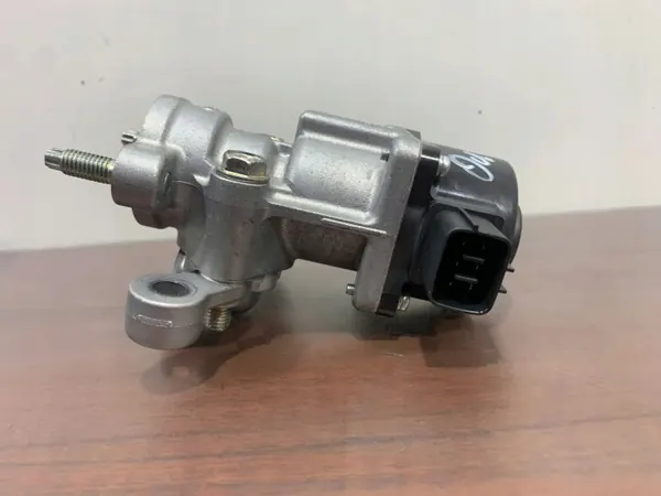 Begagnad Subaru OE EGR-ventil OEM 79773 image 3