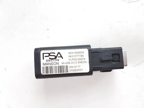 Tomada USB Peugeot OEM 9831377180 - Usado image 6