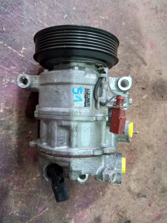 Compressore A/C Volkswagen Golf VIII 2022 image 2
