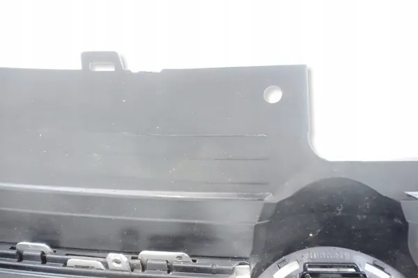 Grelha do para-choques dianteiro OEM 5H0853651N VW Golf 8 image 6