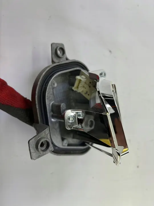Begagnad BMW OE LED-modul höger fram 90066719 image 3