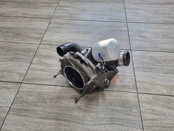 Waterpompbehuizing OEM GC468505AF voor Ford F-MAX 500 image 8