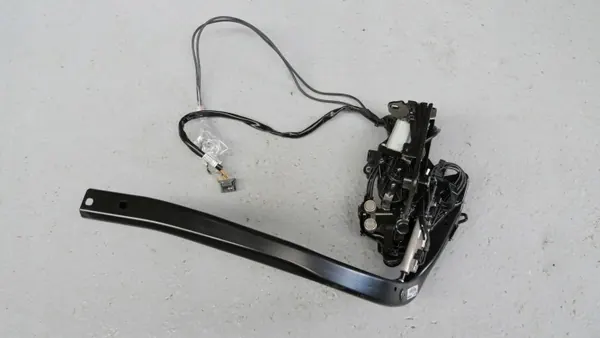 BMW F33/F83 Linkes Dachscharnierarm OEM 7401031 image 2