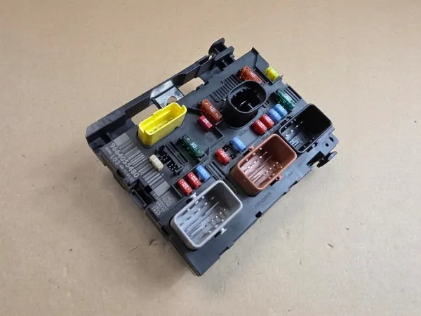 Módulo BSM OEM 9664055480 para Citroen Peugeot image 2