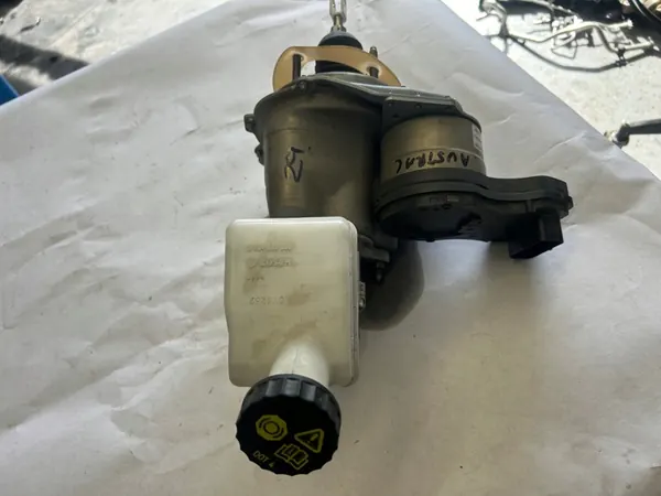 Rem Servo Pomp Renault Austral 1.2 E-TECH 0204848936 image 2