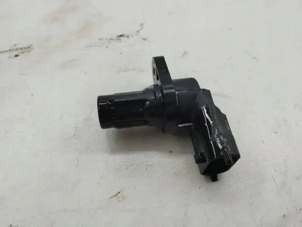 Maserati Ghibli SQ4 nokkenassensor OEM 0232103076 image 2