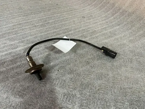 Mitsubishi Lambda-anturi OEM UAA0004MM004 - Käytetty image 2