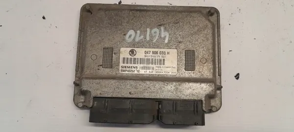 SKODA FABIA I 1.4 KÄYNNISTYSSETTI 047906033H image 2