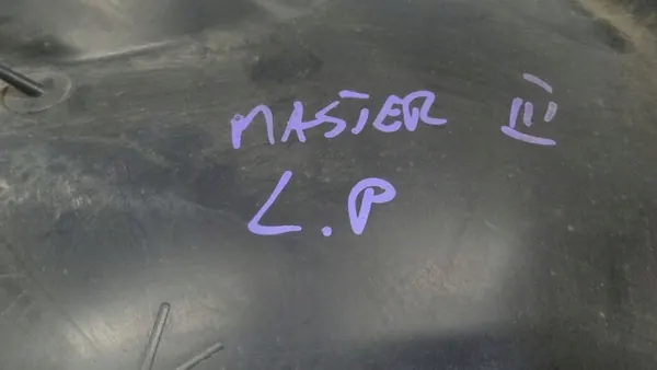 Renault Master III 2012 Etuvasen pyöräkotelo image 3