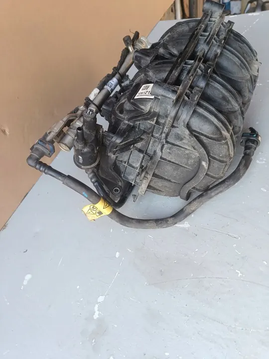 OPEL ASTRA K 1.4B Coletor de admissão Injetores 12672109 image 3