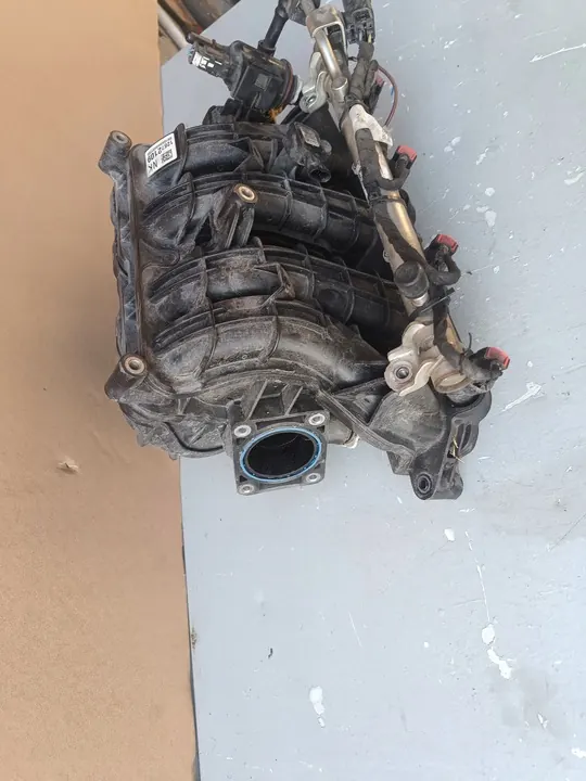 OPEL ASTRA K 1.4B Coletor de admissão Injetores 12672109 image 4