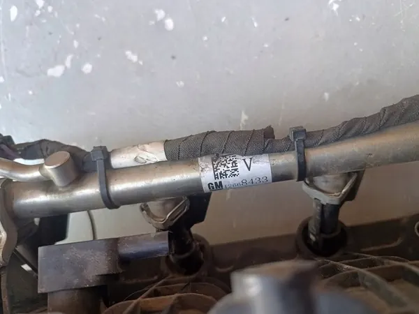 OPEL ASTRA K 1.4B Coletor de admissão Injetores 12672109 image 7