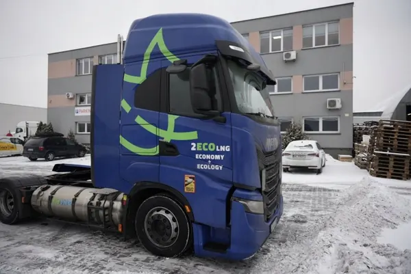 Iveco S-Way makuuhytti OEM ivecobluekabG - Käytetty image 4