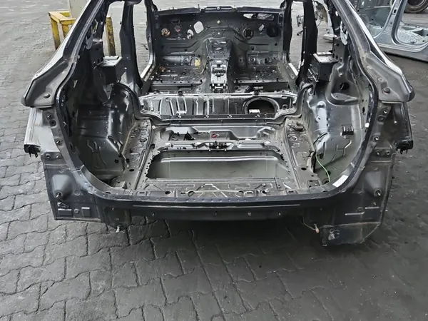 Tapete porta-bagagens OEM IMPRK1539985 BMW F34 image 2
