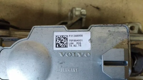 Ensemble d'essieu de roue VOLVO V40 CROSS COUNTRY 1.6L diesel image 8