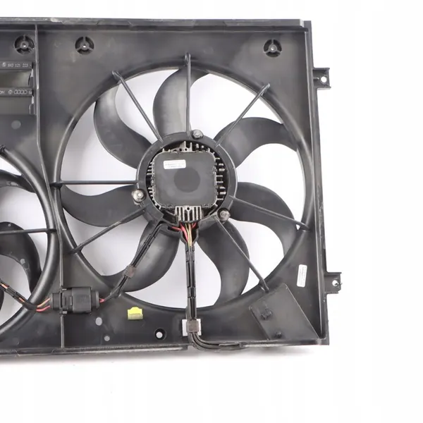 SKODA YETI 2.0 TDI Kylarrubrik Fläkt image 8