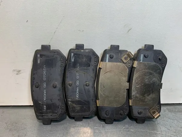 OEM FBZ23932 Takajarrulevyt Hyundai Tucsonille image 2