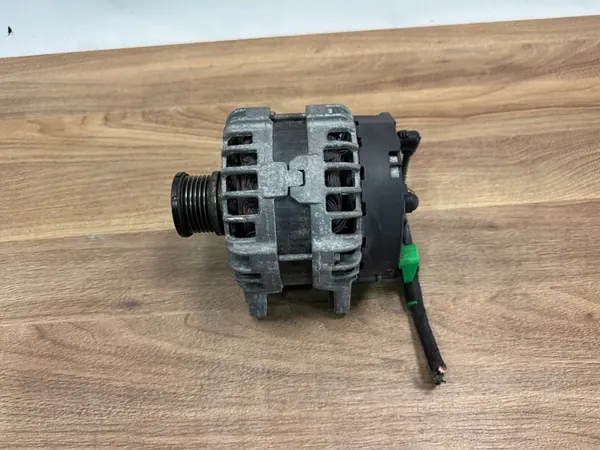 ALTERNATOR VW T6 T5 2.0 TDI 04L903023T image 4