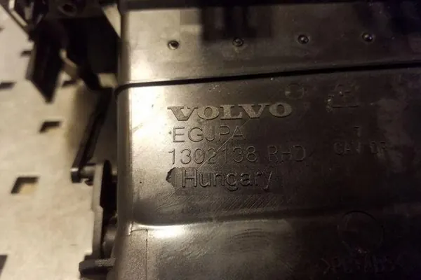 Console de entrada de ar VOLVO S60 I 1302138 image 6